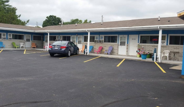 40 Winks Motel - Recent Photos From Website (newer photo)